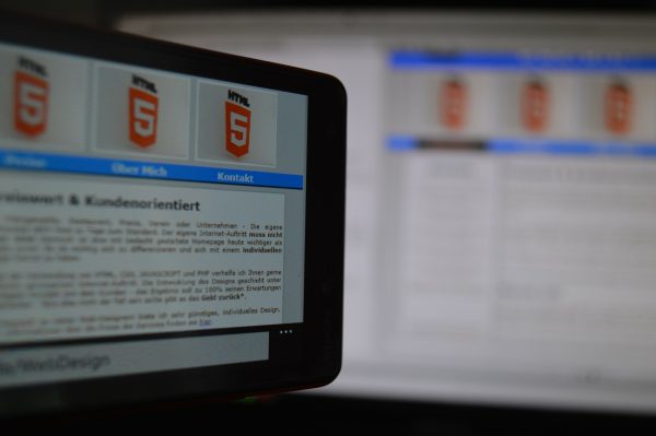 html5 html e