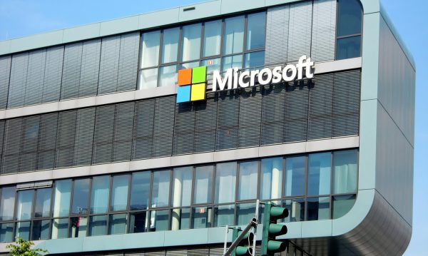 hololens2-microsoft hololens microsoft e